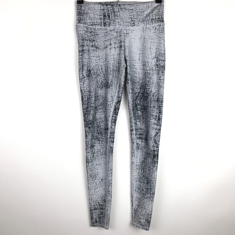 Alo Leggings White Black Crinkle Airlift Tech Lift - Picture 1 of 7